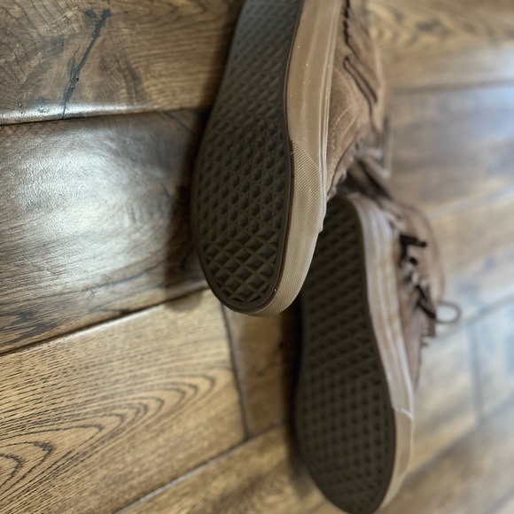 Vans Brown Suede SK8-Hi Moccasin Fringe Sneakers. Size 6.5. - Picture 7 of 11